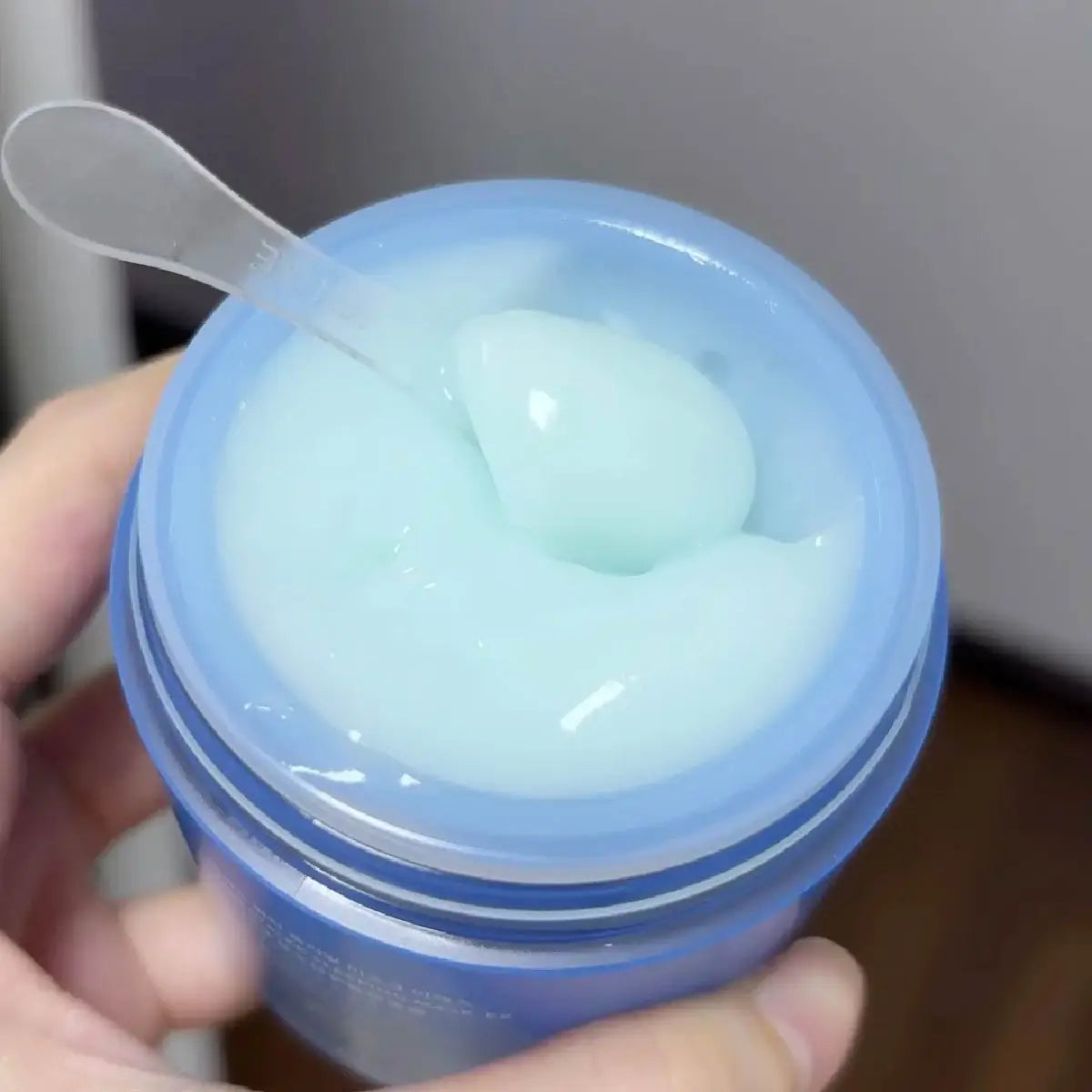 LANEIGE Water Sleeping Mask 70ml,Hydrating&Refreshing,Overnight Repair,Deep Hydration,Leave-On Mask,K-Beauty,Korean Makeup,Gift